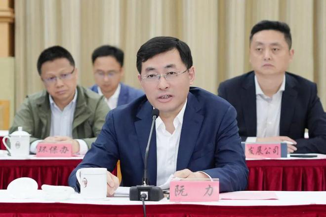 上海化学工业区与奉贤区2024年联动发展座谈会今日举行(图2)