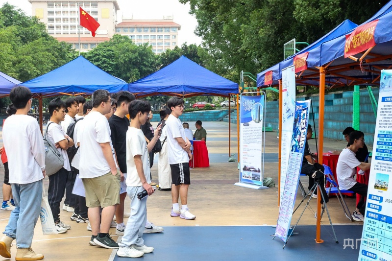 拓渠道促对接 广西为高校毕业生搭建就业“供需桥”(图2)